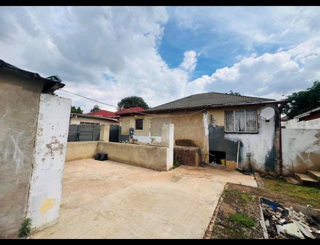 7 BEDROOM HOUSE FOR SALE IN KENSINGTON